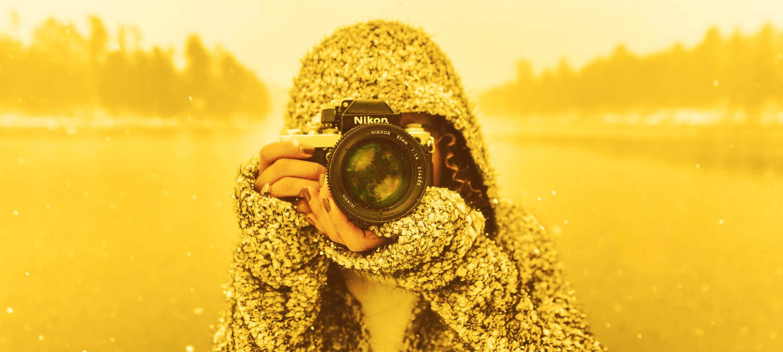 Nikon D810 Camera with Lens as 'Hero image'